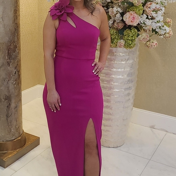 Xscape Dresses & Skirts - Fuchsia one shoulder dress